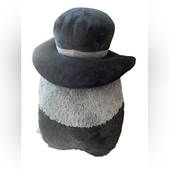 Squish-able Plague Doctor Plush‎ - Picture 4 of 4